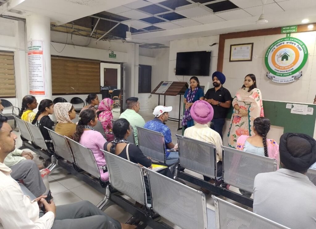 12 candidates selected in placement camp at District Employment and Commerce Bureau, Rupnagar