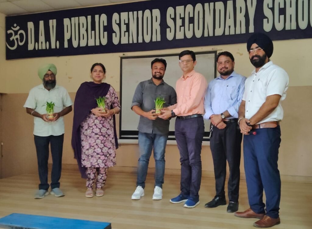 DAV Public School, Rupnagar successfully organizes workshop under Green School Program
