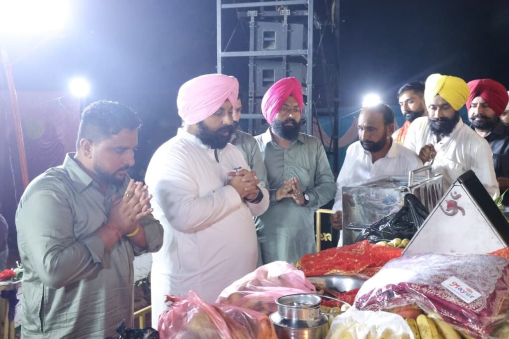 Cabinet Minister Harjot Bains attended the grand Maa Bhagwati Jagran
