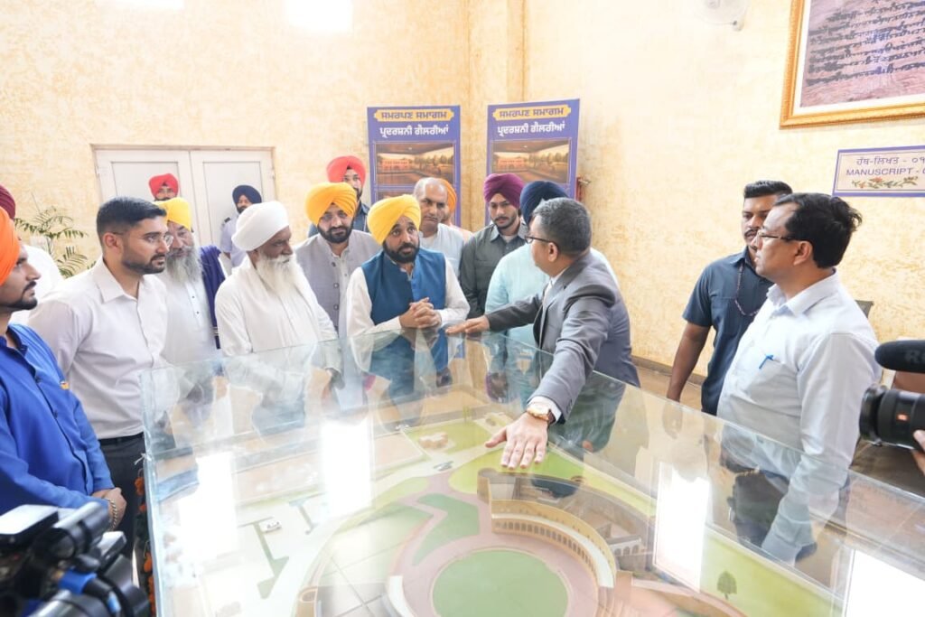 Chief Minister dedicates Baba Jeevan Singh (Bhai Jaita Ji) memorial to the people