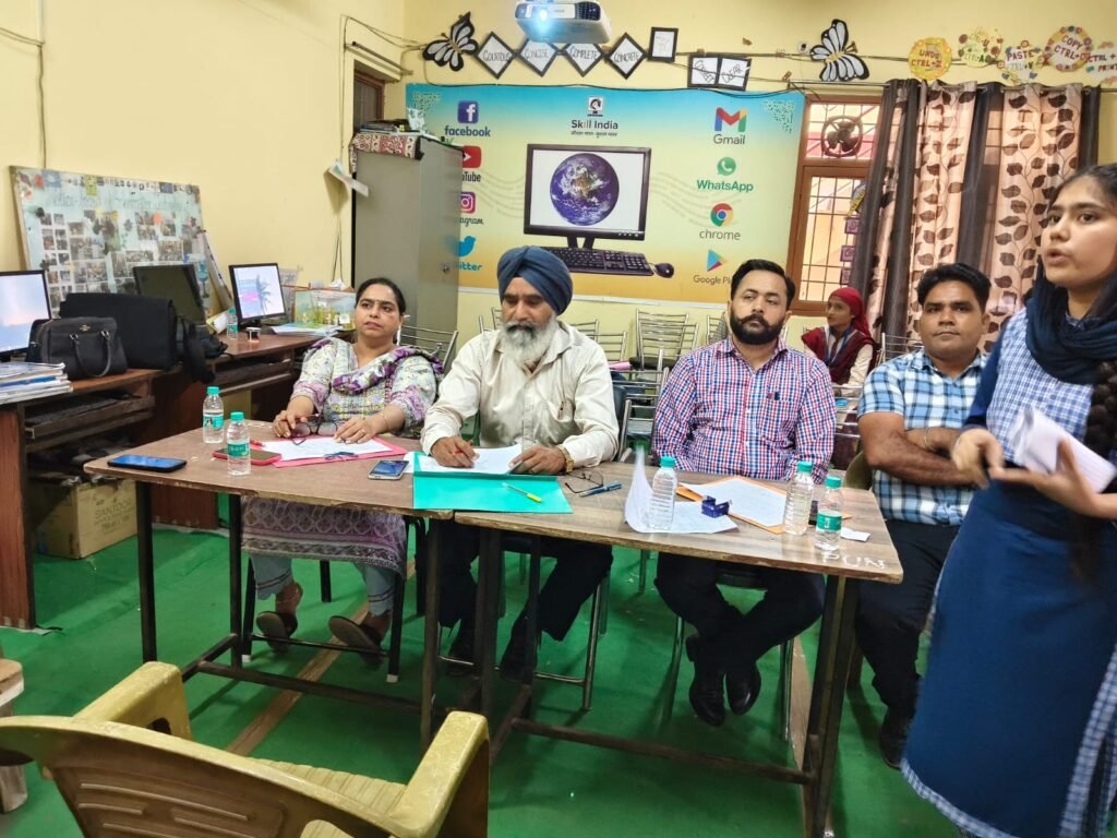 District Level Science Seminar Successfully Conducted at Government Girls Senior Secondary School, Rupnagar