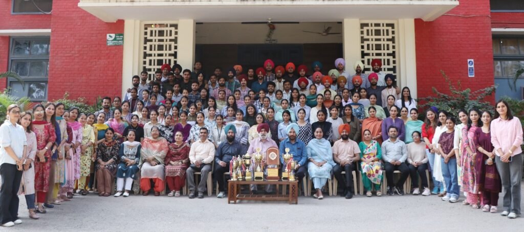 Government College Ropar wins second runner-up trophy in regional youth and folk festival