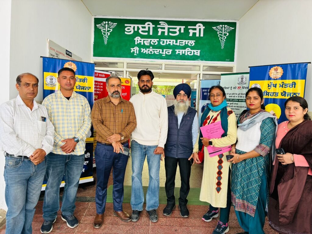 On the occasion of 350th Martyrdom Day, Health Department made the general public aware