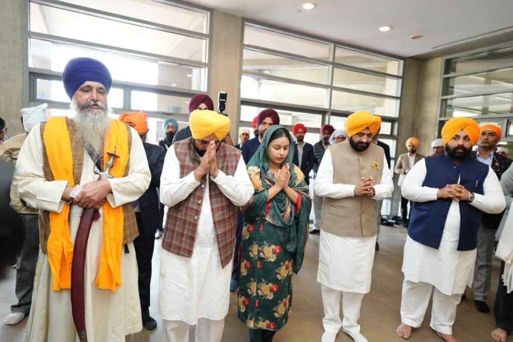 ਮੁੱਖ ਮੰਤਰੀ ਵੱਲੋਂ ਵਿਰਾਸਤ-ਏ-ਖ਼ਾਲਸਾ ਵਿਖੇ ਸ੍ਰੀ ਗੁਰੂ ਤੇਗ਼ ਬਹਾਦਰ ਜੀ ਦੇ ਜੀਵਨ ਅਤੇ ਸ਼ਹਾਦਤ ਨੂੰ ਦਰਸਾਉਂਦੀ ਵਿਸ਼ੇਸ਼ ਪ੍ਰਦਰਸ਼ਨੀ ਗੈਲਰੀ ਦਾ ਉਦਘਾਟਨ*