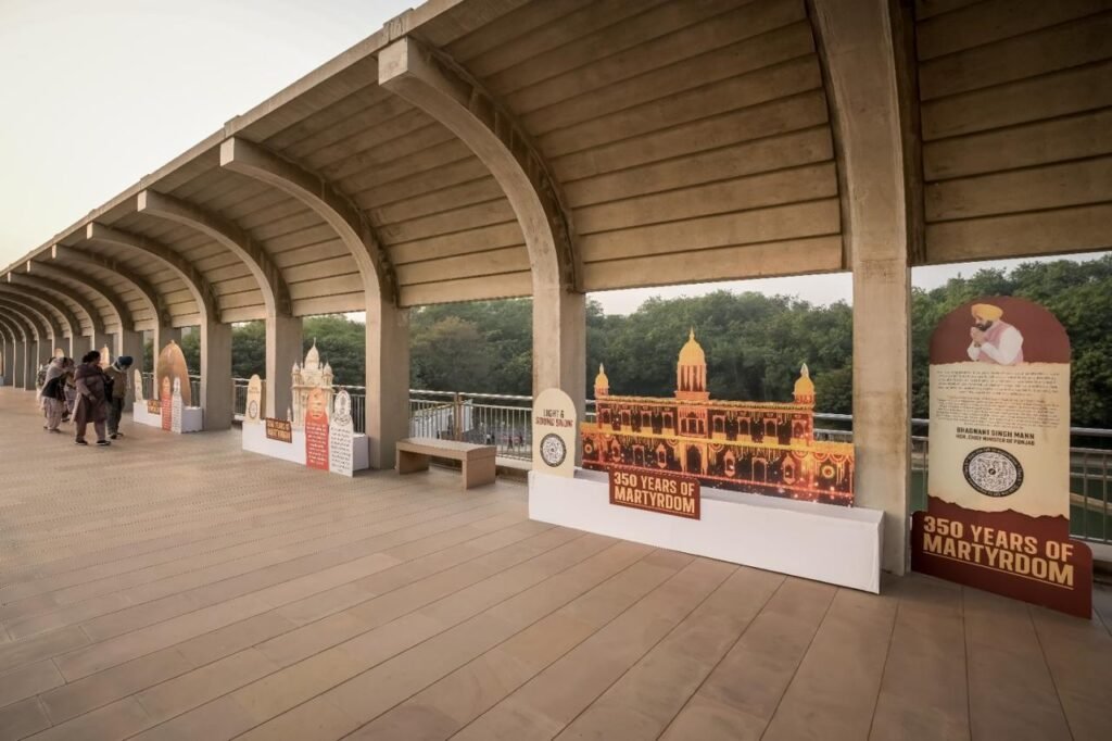 350th Martyrdom Centenary: The great martyrdom of Sri Guru Tegh Bahadur Ji through ultra-modern 360 degree projection tribute to heritage