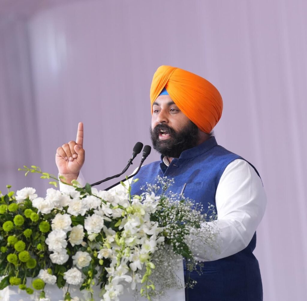 Sri Anandpur Sahib/Chandigarh, 25 November: Punjab dedicated to the 350th martyrdom anniversary of Sri Guru Tegh Bahadur Sahib Ji. Punjab Legislative Assembly was specially