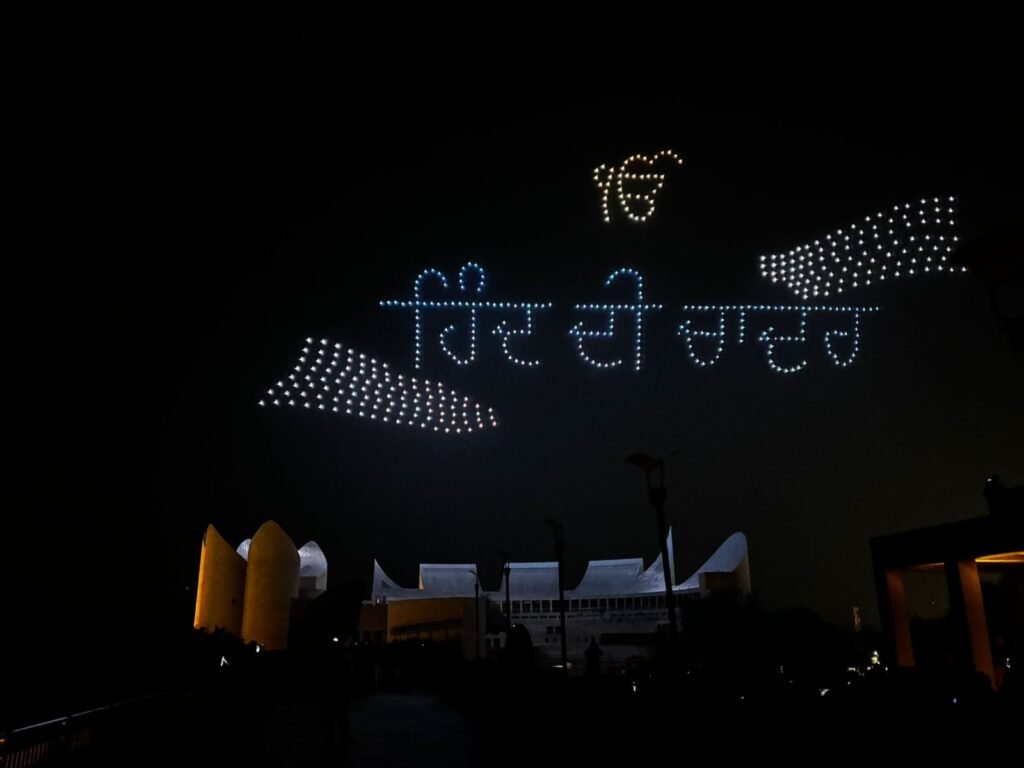 Drone Show Depicting Sri Guru Tegh Bahadur Ji’s Life and Martyrdom Receives Strong Response from Devotees