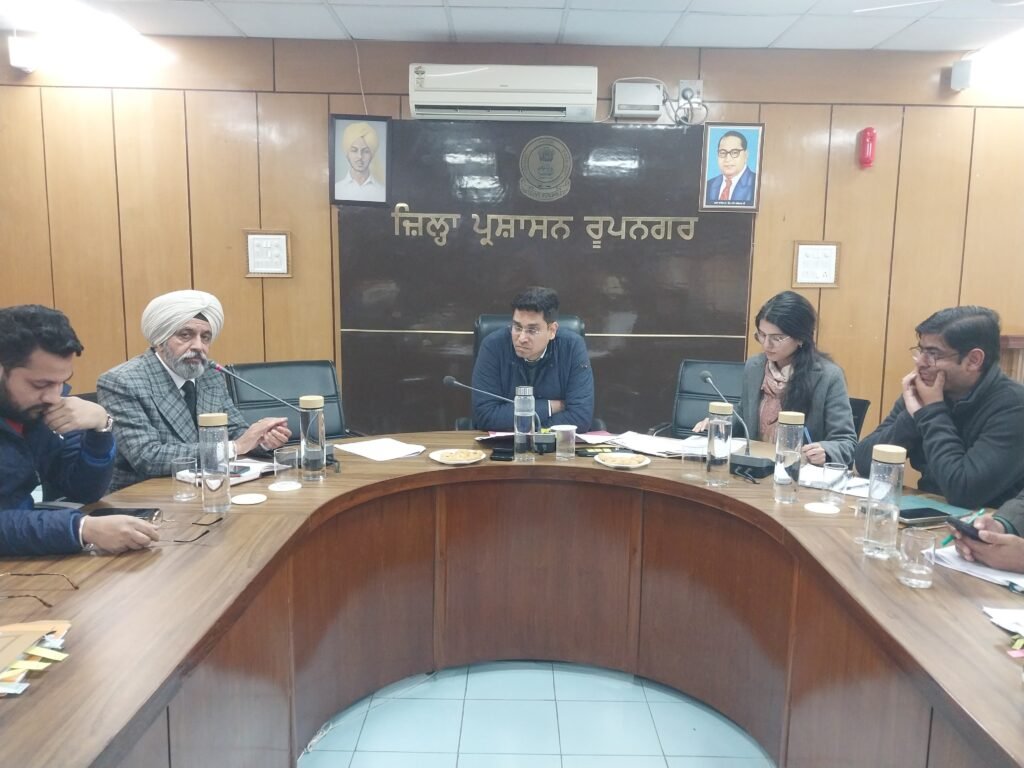 Deputy Commissioner Reviews Progress of Sehat Beema Yojna