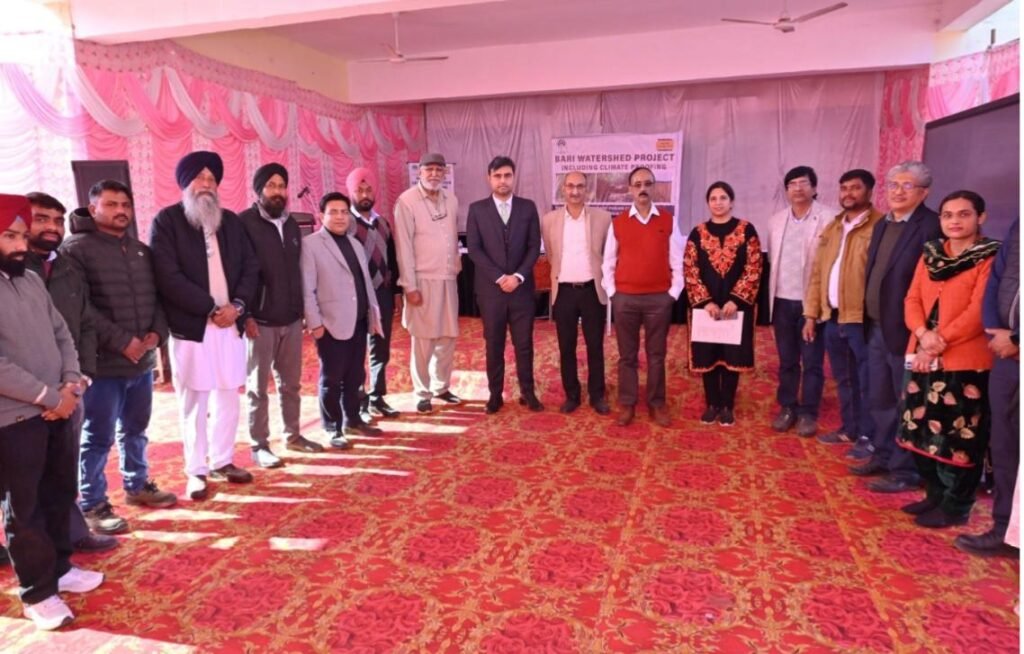 Deputy Managing Director NABARD Reviews NADEP Pit, Farm Pond and Other Watershed Structures