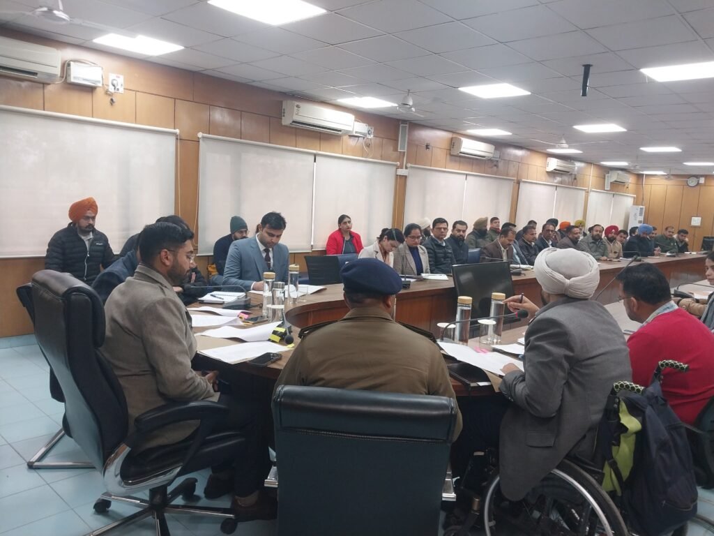 Officers to perform their duties with full dedication on the occasion of Republic Day - Deputy Commissioner, varjeet walia, karan mehta, prem kumar mittal deo