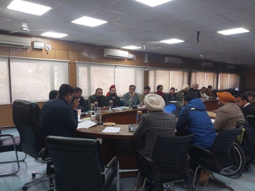 Deputy Commissioner Reviews Progress of Sehat Beema Yojna