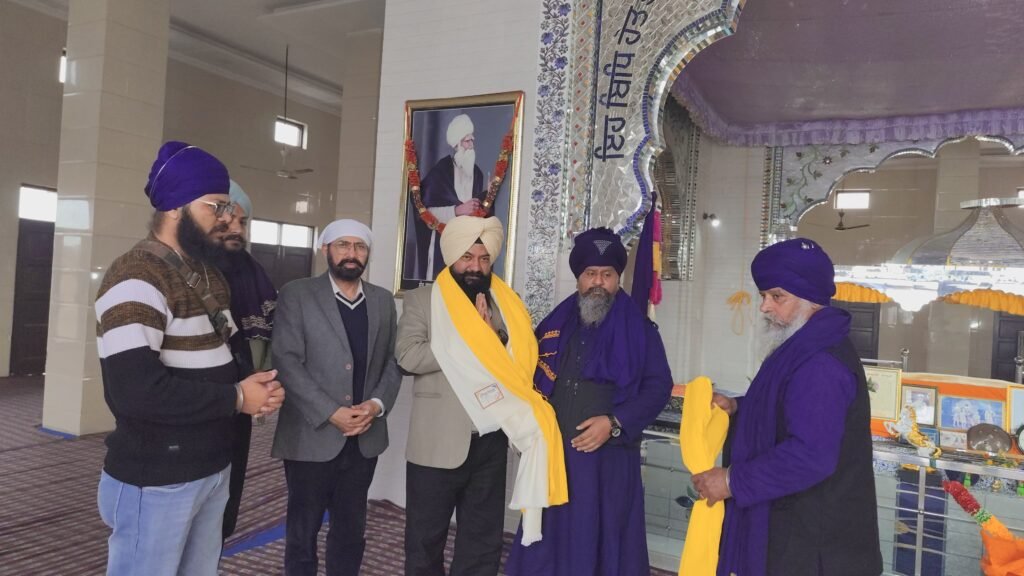 Chairman Jasvir Singh Garhi Pays Tribute at Shaheedi Burj Baba Jujhar Singh Ji