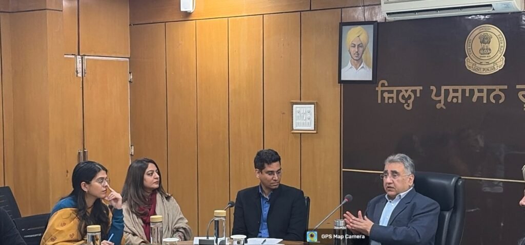 Chief Commissioner of the Punjab Transparency and Accountability Commission directs officials to work with integrity and transparency