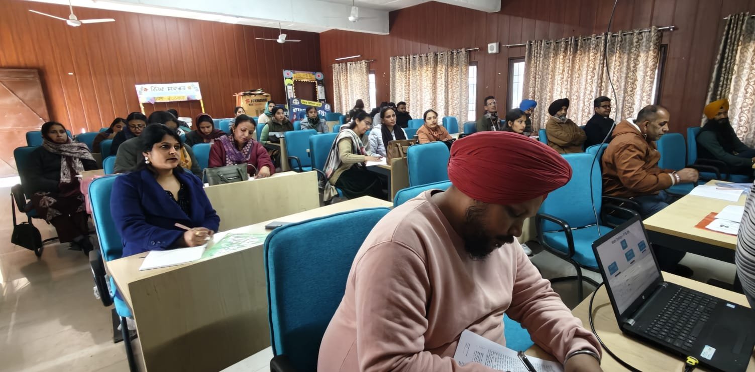 Seminar for teachers of primary schools of block Sri Anandpur Sahib under Mission Samarth, ਸੈਮੀਨਾਰ