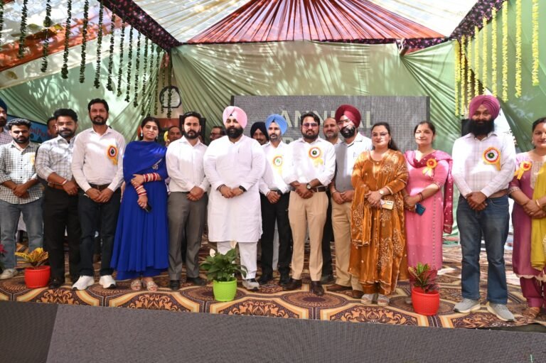 Annual function of Government Middle and Primary School Raipur Sani turned out to be memorable