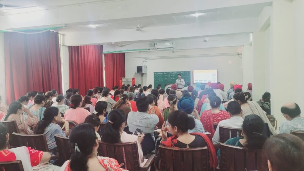District level training begins under Business Blaster program, rupnagar, deo Prem Kumar Mittal