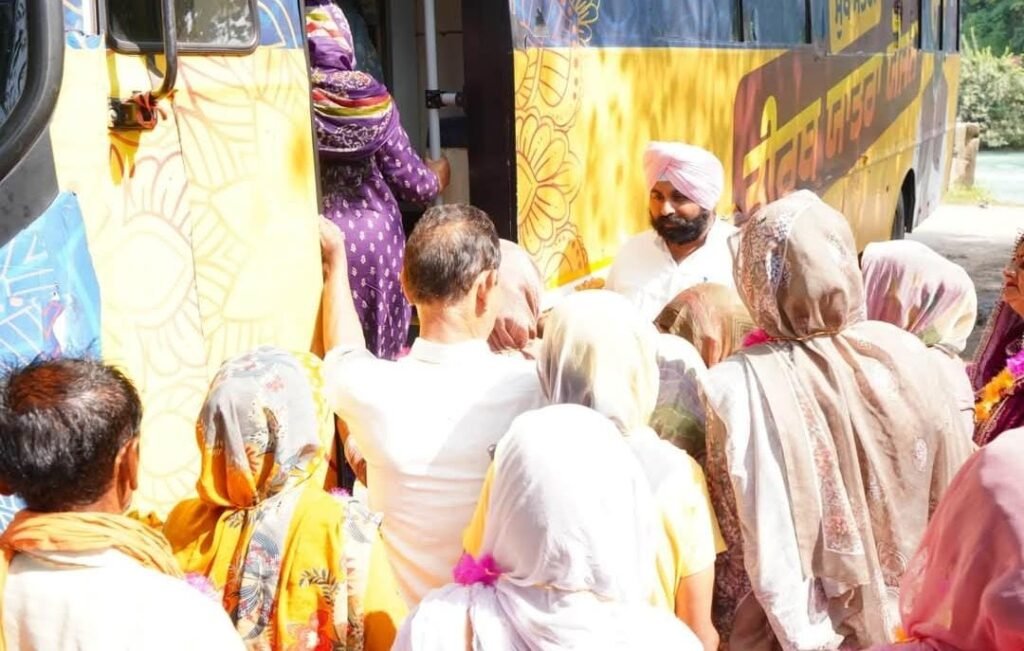 Cabinet Minister Harjot Bains flagged off the pilgrimage bus from Midhwa Upper
