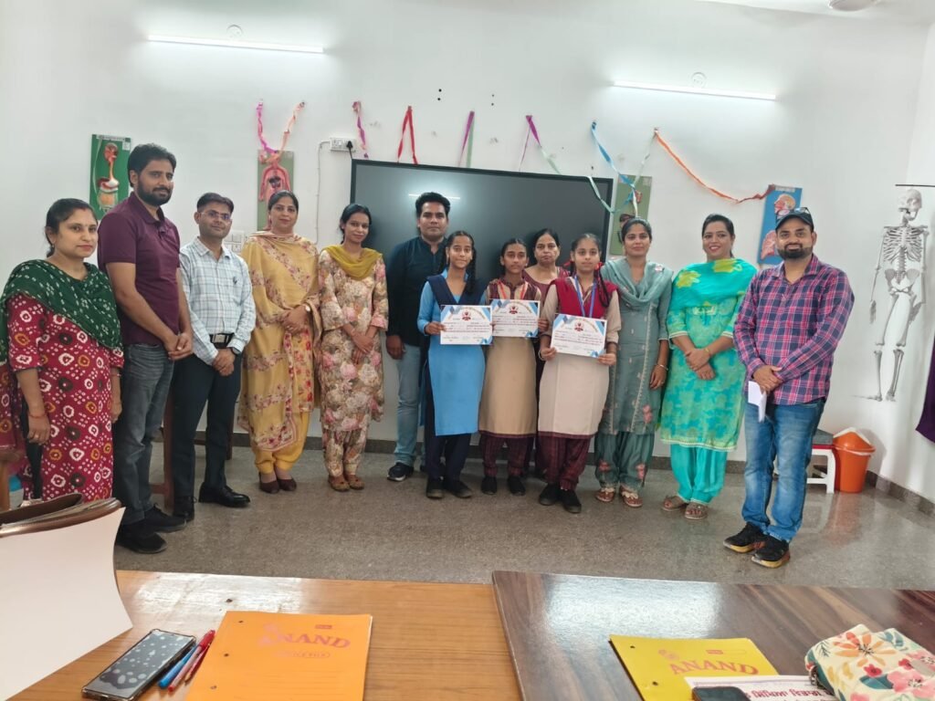 Block-Level Science Seminar Results Announced in Rupnagar; 20 Students Qualify for District-Level Competition on October 6
